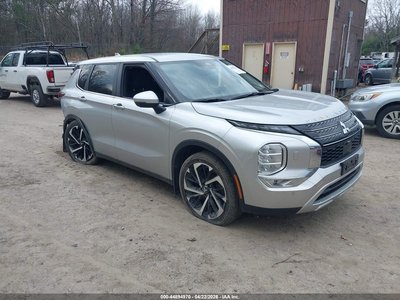 2023 Mitsubishi Outlander