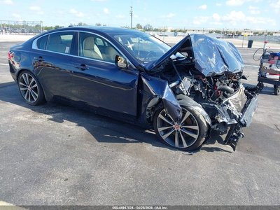 2017 Jaguar XE