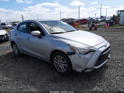 2017 Toyota Yaris