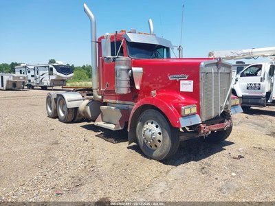 2004 Kenworth W900