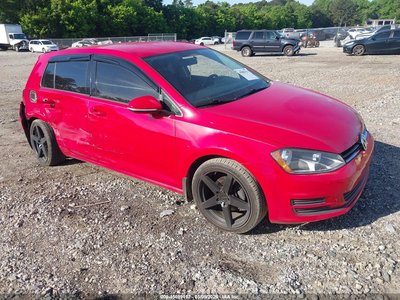 2017 Volkswagen Golf