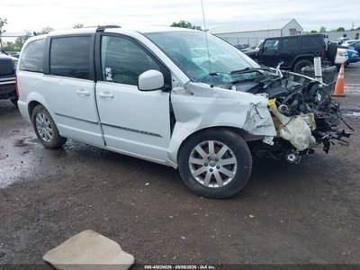 2014 Chrysler Town & Country