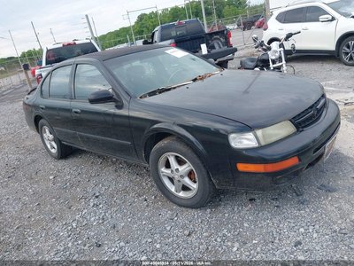 1997 Nissan Maxima