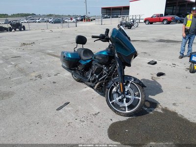 2026 Harley-Davidson FLHXS