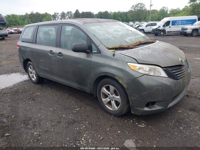 2013 Toyota Sienna