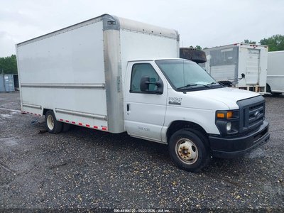 2017 Ford E-350