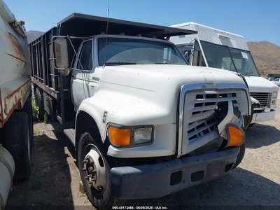 1998 Ford F-700