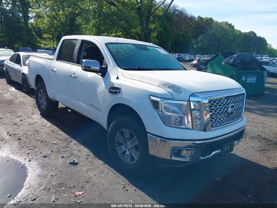2017 Nissan Titan
