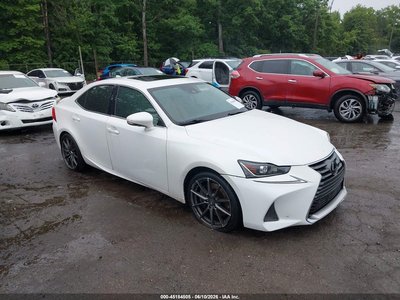 2018 Lexus IS