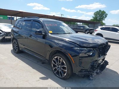 2024 BMW X7