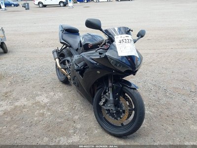 2005 Yamaha YZF-R6