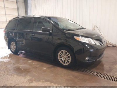 2013 Toyota Sienna
