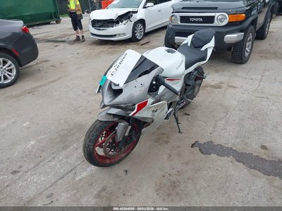 2025 Kawasaki Ninja ZX-6R