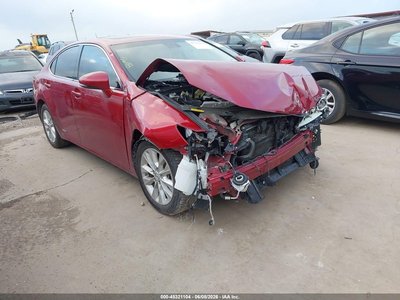 2014 Lexus ES