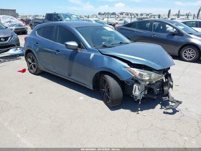 2014 Mazda 3