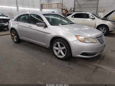 2011 Chrysler 200