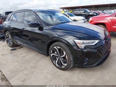 2024 Audi Q8
