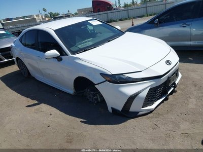 2025 Toyota Camry Hybrid