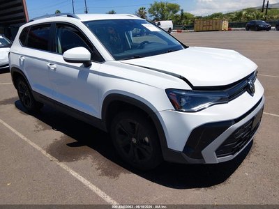 2025 Volkswagen Taos