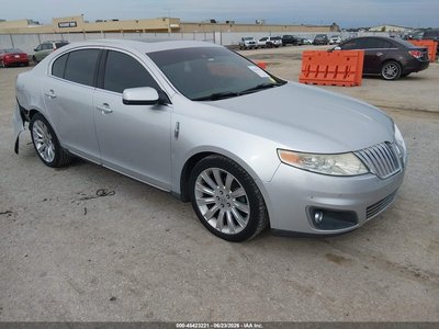 2011 Lincoln MKS