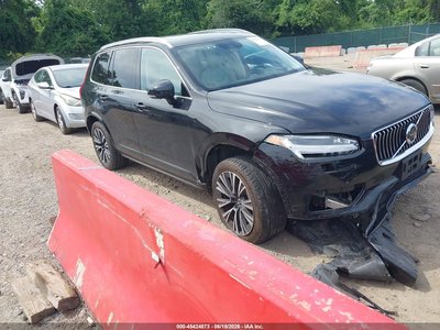 2022 Volvo XC90