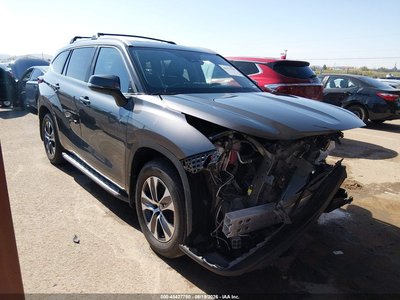 2025 Toyota Highlander