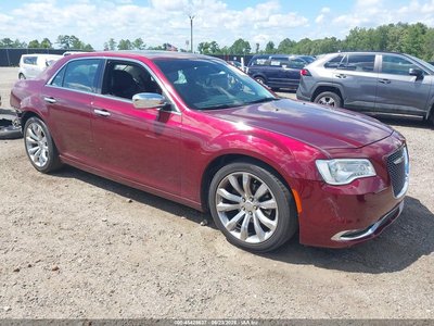 2017 Chrysler 300