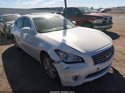 2011 Infiniti M37