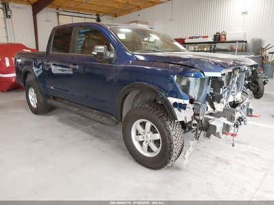 2021 Nissan Titan