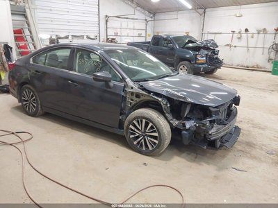 2018 Subaru Legacy