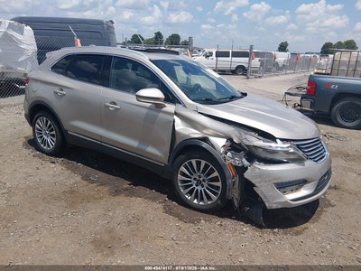 2015 Lincoln MKC