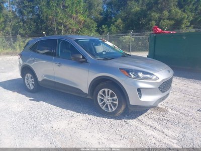 2022 Ford Escape Hybrid