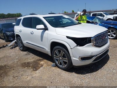 2017 GMC Acadia