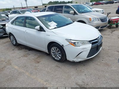 2016 Toyota Camry Hybrid