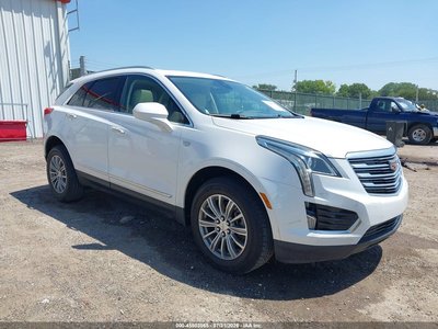 2017 Cadillac XT5