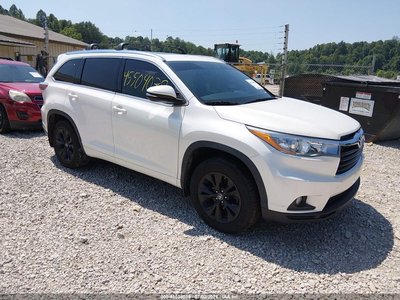 2016 Toyota Highlander
