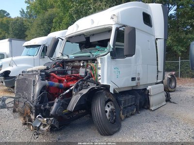 2013 Volvo VN