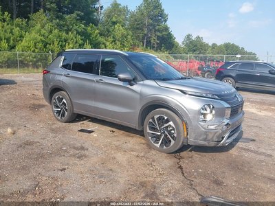 2024 Mitsubishi Outlander
