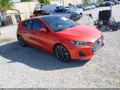 2019 Hyundai Veloster