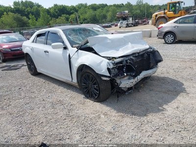 2014 Chrysler 300