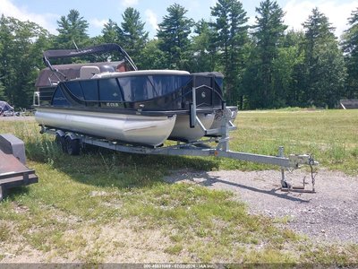 2018 South Bay Pontoon