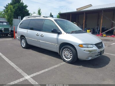 2000 Chrysler Town & Country