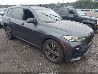 2022 BMW X7