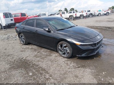 2024 Hyundai Elantra