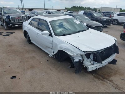 2020 Chrysler 300