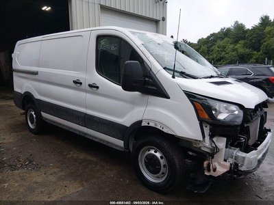 2025 Ford Transit 250