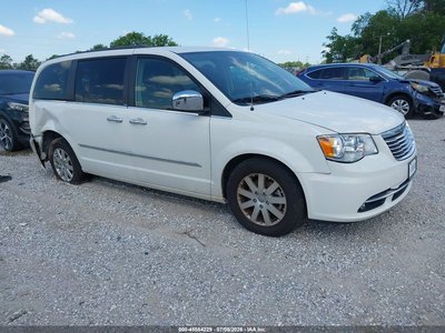 2012 Chrysler Town & Country