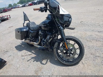 2020 Harley-Davidson FLHXS