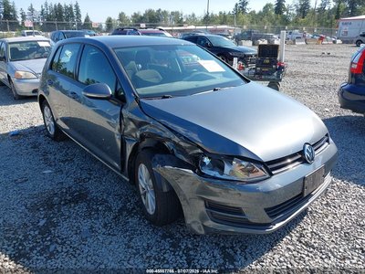2016 Volkswagen Golf