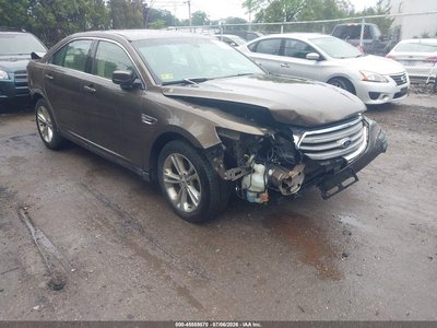 2015 Ford Taurus